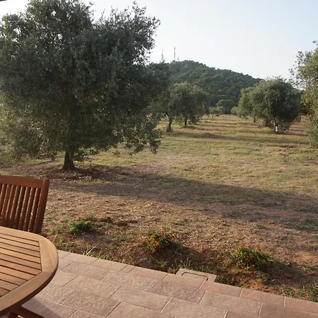 Apartmán Bombarde Natural House *