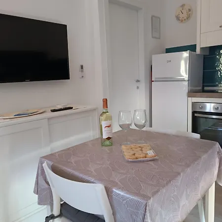 Bombarde Natural House Apartmán *